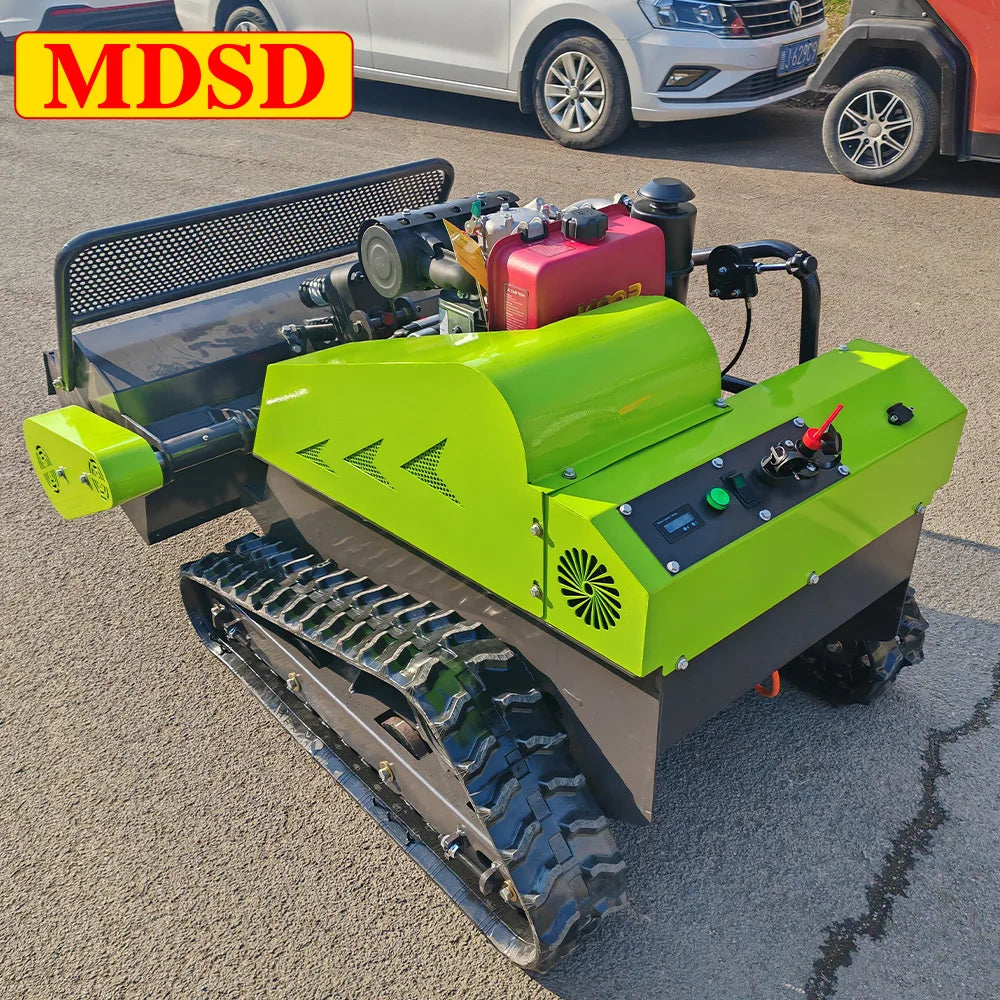 All Terrain Crawler Grass Cutter Remote Control 4-Stroke